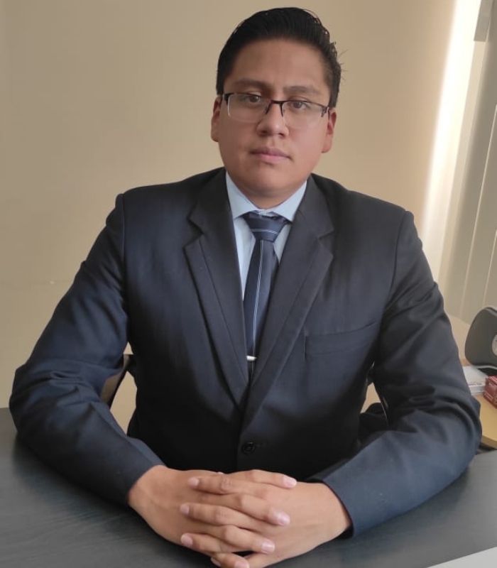 Ab. Daniel Salazar Quispe